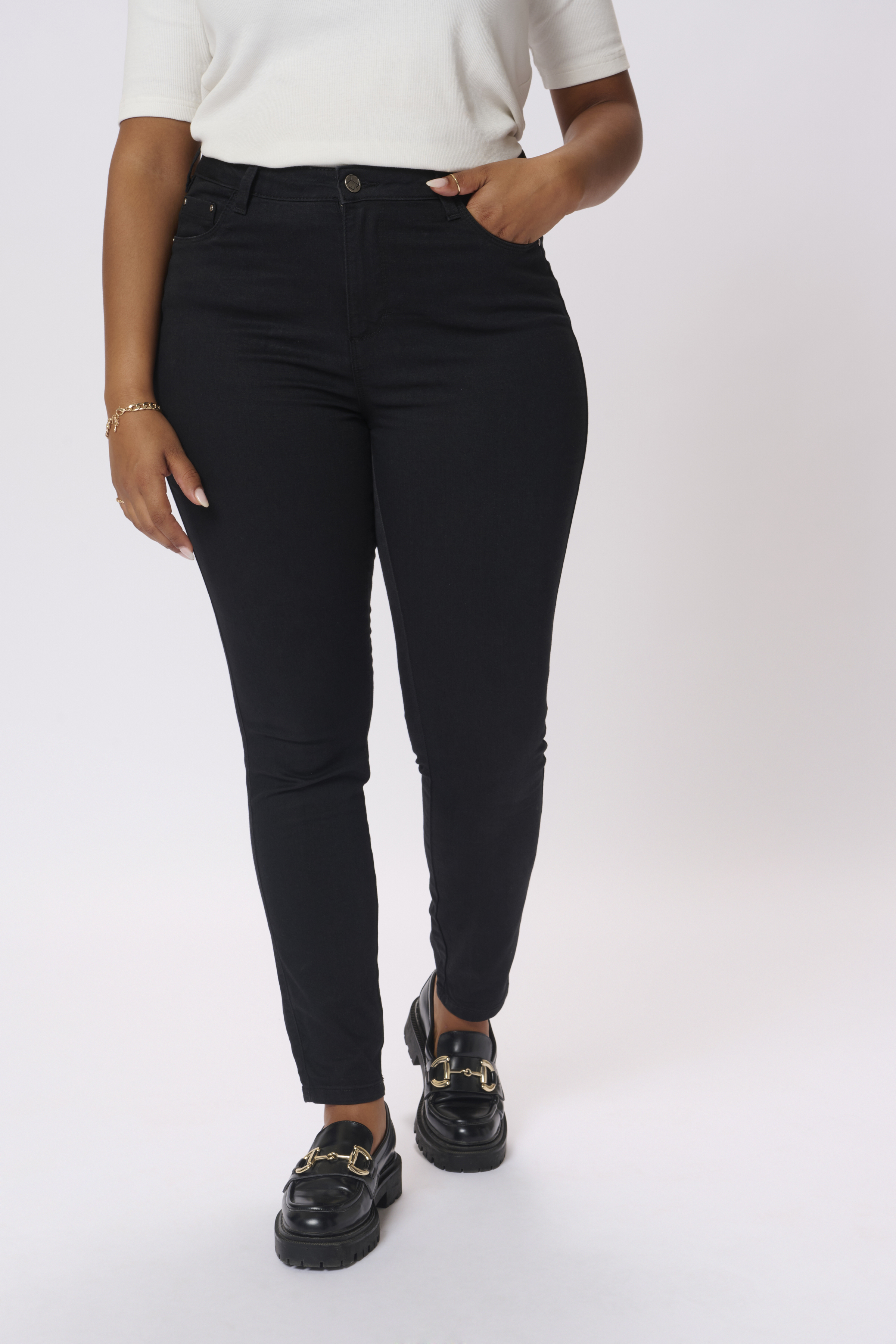 Kaffe Curve KCwilla Jeans - Zwart - grootte 44 vor Vrouwen