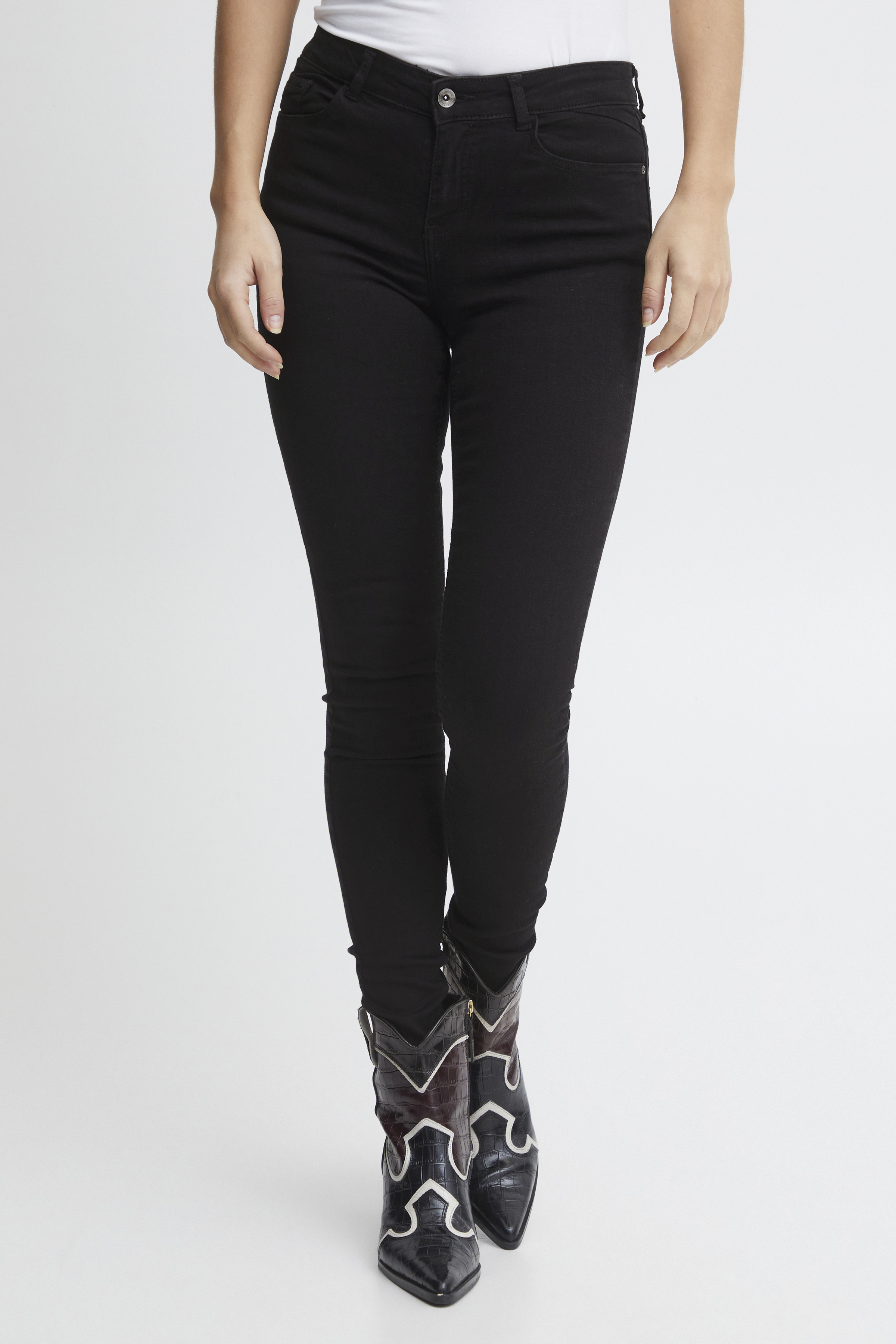 b.young Jeans - Sort - Str 33/32 - Damer
