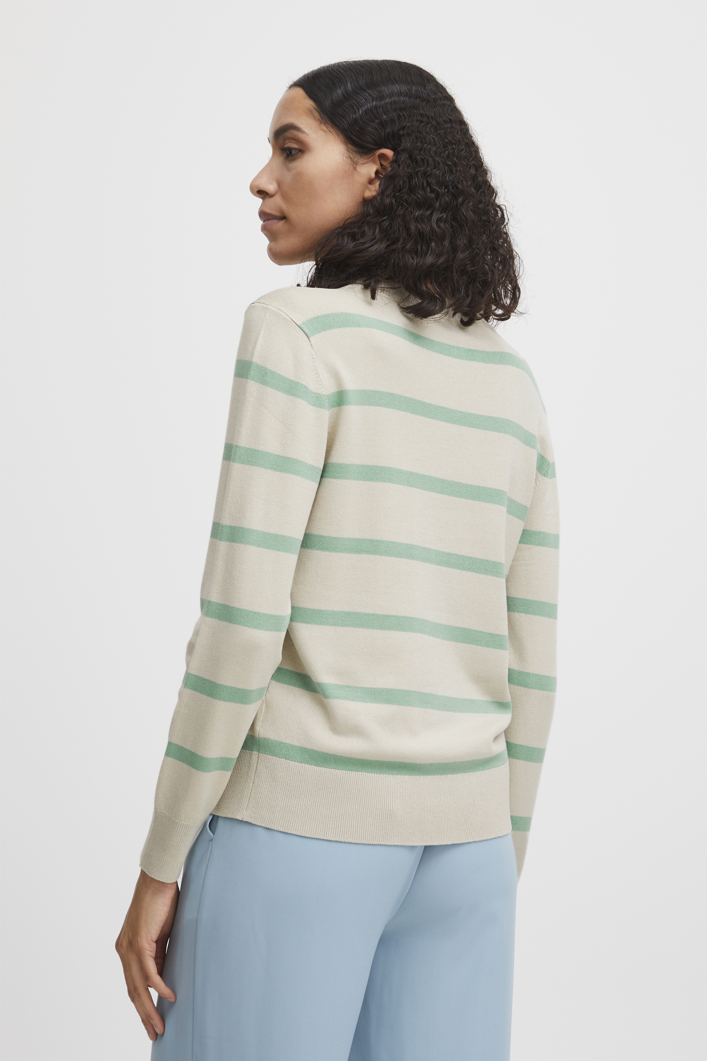 b.young BYMMORLA Pullover in grootte L in Groente - door 70% Viscose (LENZINGT ECOVEROT), 30% Polyamide voor Vrouwen