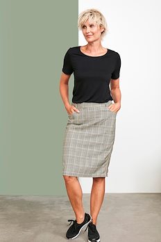 Mörkbrun/off-white