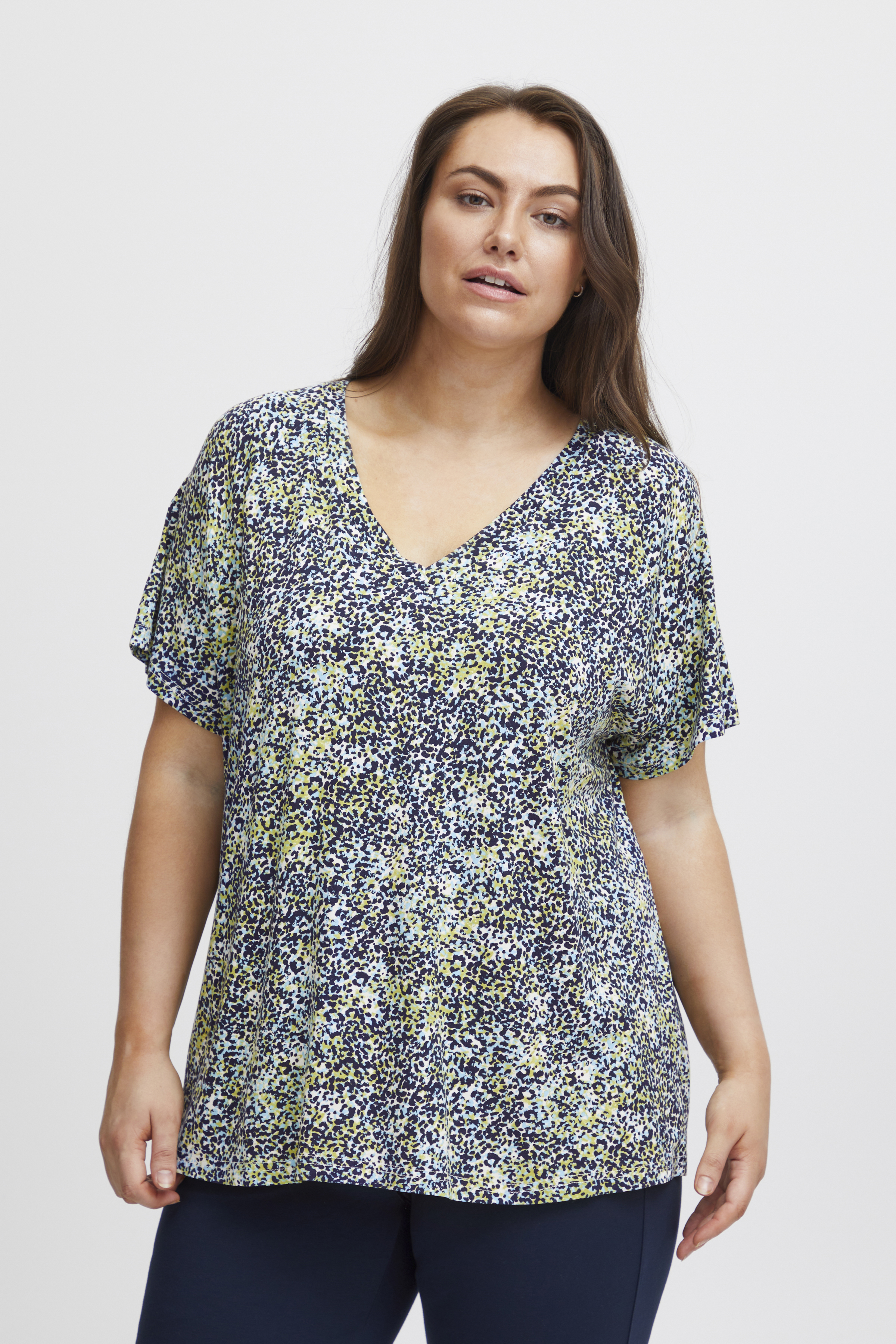Fransa Plus Size Selection FPFLORAL T-shirt i størrelse 50/52 i Blå til Damer