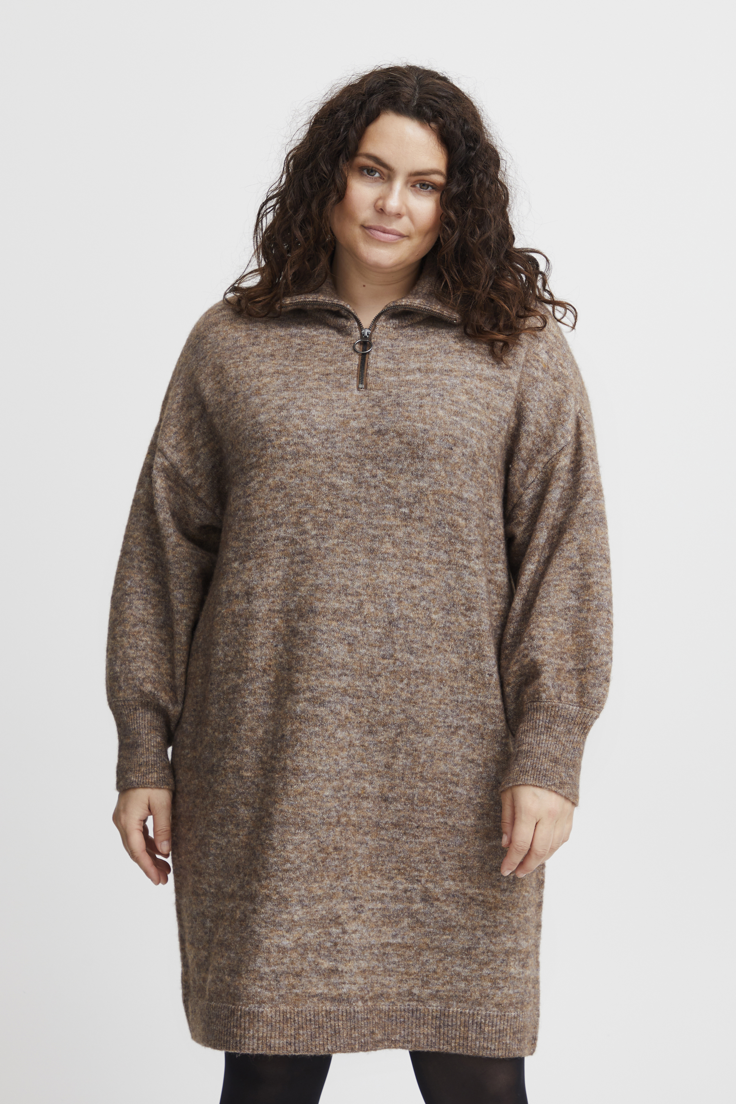 Fransa Plus Size Selection Kjole Kjole i størrelse 42/44 i Brun til Damer