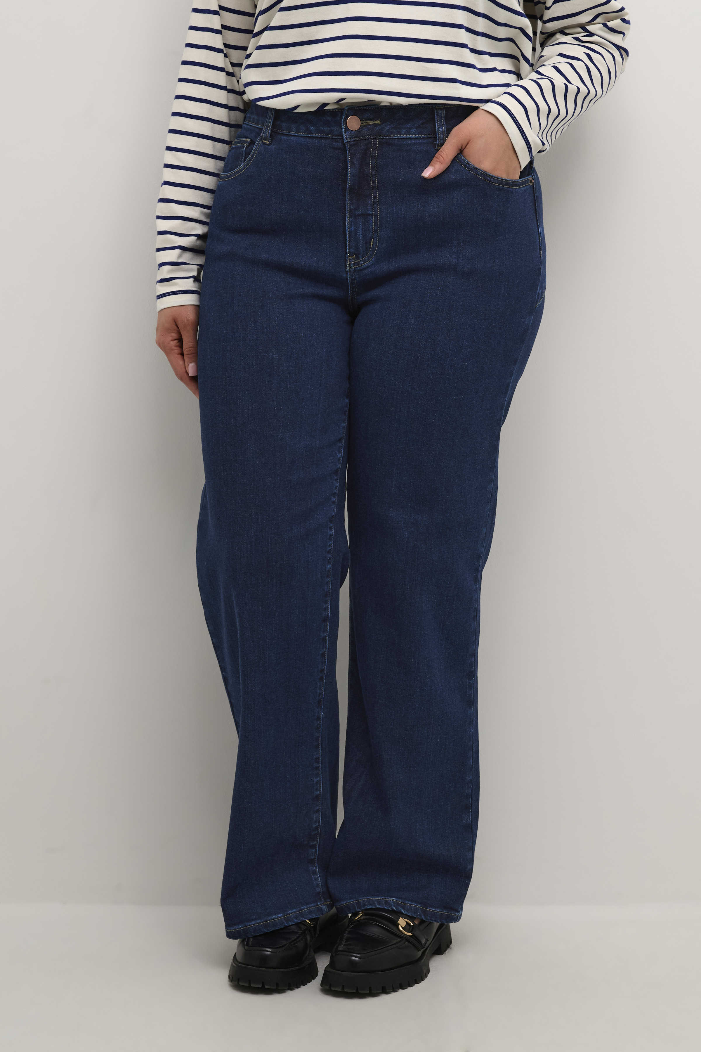 Kaffe Curve KCkanna Jeans - Blå - str 54 för Dam